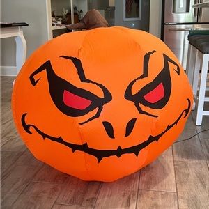 Halloween Inflatable Pumpkin with Build-in LED Light